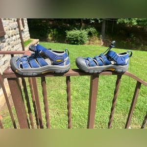 Keen boys blue sandals